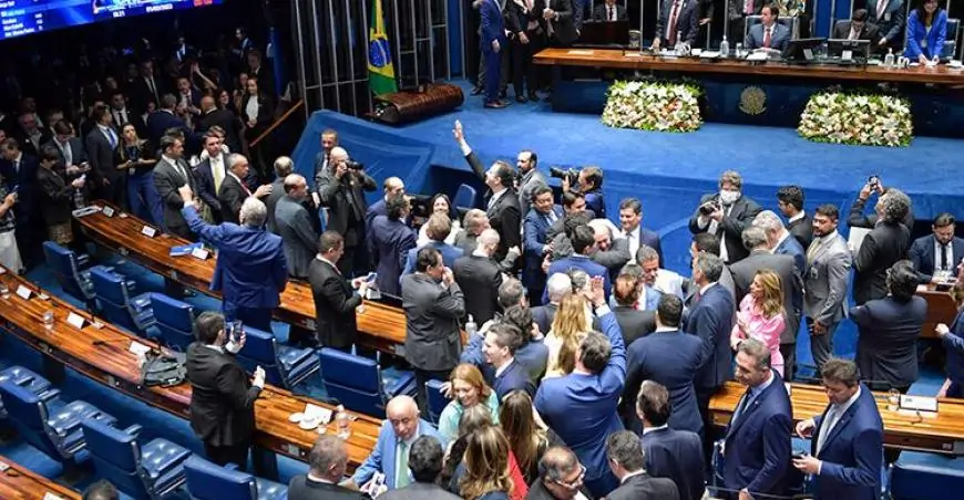 Implantação da reforma tributária terá cronograma em 2026